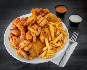 Hand Cut Halal 15 Wings, 2 Pc Grouper, 15 Shrimp & Fries